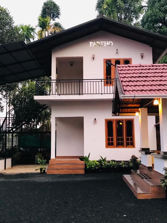 Partho Home Stay Padinjarathara Exterior foto